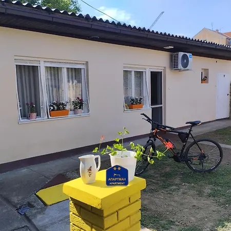 Cyclo Pinki Apartment Backa Palanka